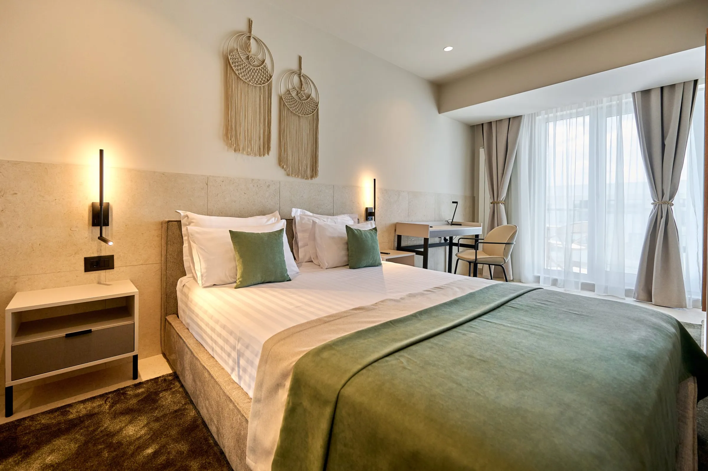 Dormitor în Apartamentul Panoramic, Alezzi Infinity Mamaia Nord